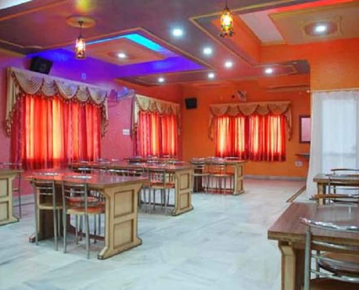 Amrapali Hotel & Resort